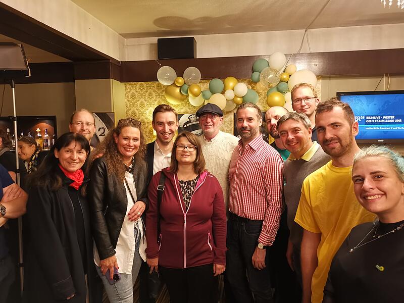 Gegen 20:00 bekam die FDP Besuch von den Kandidaten der Grünen und der SPD.Landtagswahl Körber Gegen 20:00 bekam die FDP Besuch von den Kandidaten der Grünen und der SPD.