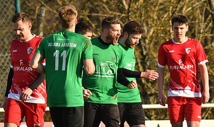 Die Arnsteiner wollen in der Kreisliga wieder so jubeln wie hier beim 6:0 gegen den FC Kronach im M&auml;rz 2025.
