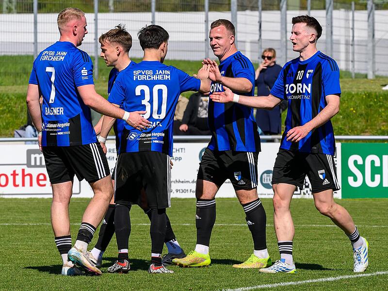 Die Forchheimer spielen eine b&auml;renstarke Saison. Der heutige Gegner Buch gewann aber zuletzt noch mehr Spiele &ndash; und k&auml;mpft sich allm&auml;hlich aus dem Keller raus.Forchheim & Fr&auml;nkische Schweiz