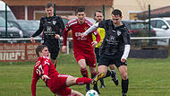 Der 4:1-Sieg zum Auftakt gegen den TSV Ludwigsstadt war die Initialzündung für Dominik Sachs (rotes Trikot) und den VfR Johannisthal. Die „Korbmacher“ starteten mit drei Siegen in die Restrückrunde.
