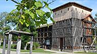 Der Gradierbau Bad Kissingen wird teilweise abgerissen und bis zum Sommer 2026 neu aufgebaut. Der Gradierbau Bad Kissingen wird teilweise abgerissen und bis zum Sommer 2026 neu aufgebaut.