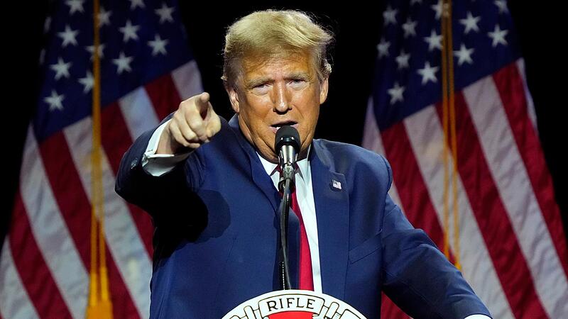 Will bei der US-Pr&auml;sidentschaftswahl im November erneut f&uuml;r die Republikaner antreten: Donald Trump.