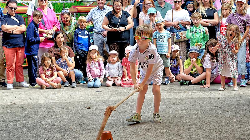 Sandkerwa 2026: KinderhahnenschlagKinderhahnenschlag begeistert den Kerwa-Nachwuchs