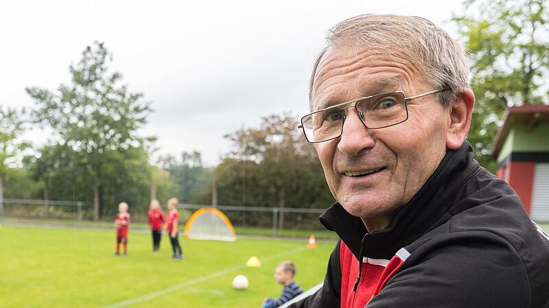 Vor mehr als 50 Jahren gr&uuml;ndete Hans Frank den SV Waizendorf mit &ndash; und bekleidete nahezu alle &Auml;mter im Verein. Mit unerm&uuml;dlichem Einsatz hat er die Jugendabteilung zum Aush&auml;ngeschild des Vereins gemacht.