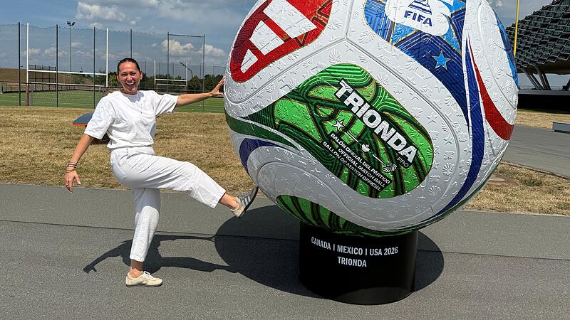 Der entscheidende Kick: :  Sol&egrave;ne St&ouml;rmann, Global Category Direktor f&uuml;r Fu&szlig;ball bei Adidas, hat mit ihrem Team den Trionda entwickelt.