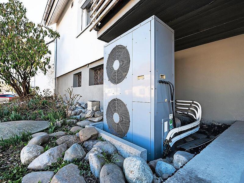 Auf welche Energiequellen k&ouml;nnen sich die Einwohner einer Gemeinde k&uuml;nftig st&uuml;tzen? Solche Fragen soll eine kommunale W&auml;rmeplanung beantworten. Vor allem soll sie Alternativen zu &Ouml;l und Erdgas nennen. F&uuml;r Privathaushalte sind das oft W&auml;rmepumpen w...