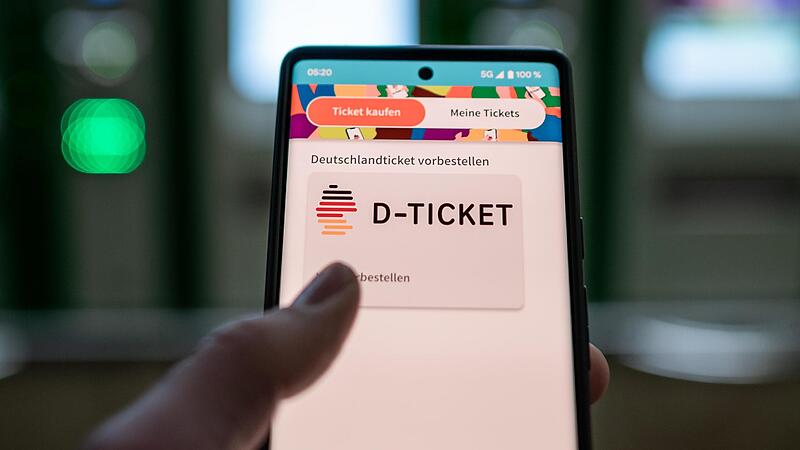 Abonnenten des &bdquo;D-Tickets&ldquo; k&ouml;nnen ab 1. Mai bundesweit alle &ouml;ffentlichen Verkehrsmittel im Nah- und Regionalverkehr nutzen.