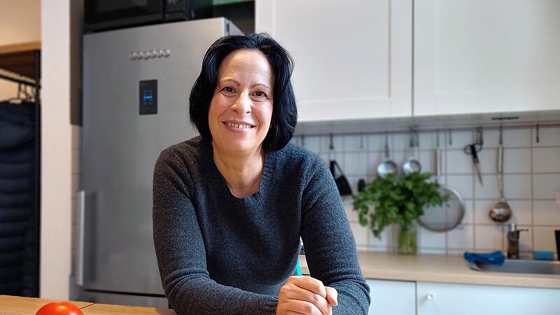 Esszimmer, Büro, Küche, Flur und Wohnzimmer in einem: Auf 30 Quadratmetern lebt Maren Kauer mit ihrem Mann.