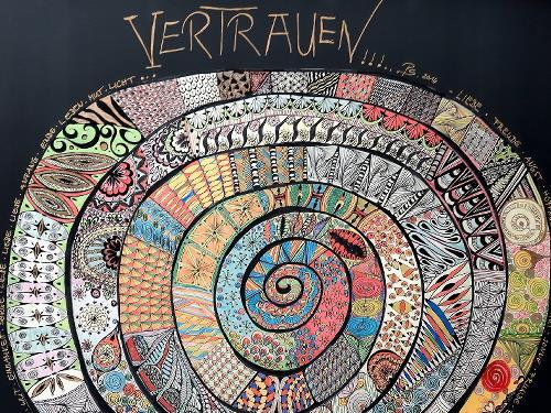 Farben, Formen und stille Botschaften. Farben, Formen und stille Botschaften.