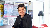 Kults&auml;nger Rick Astley wird 60: &laquo;Ich habe eine Rockband&raquo;