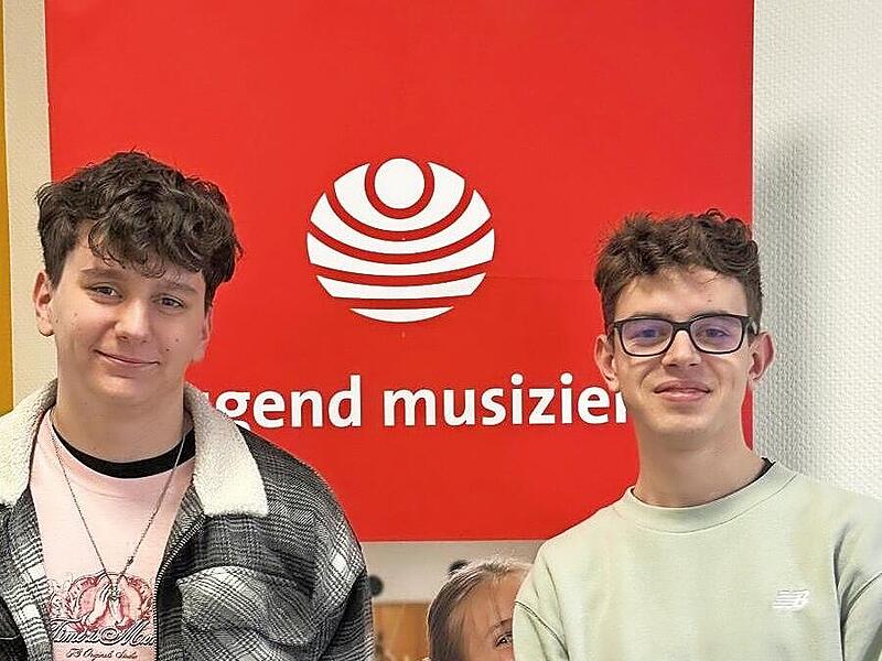 Leon Vierheilig und Lukas Strehler (rechts).