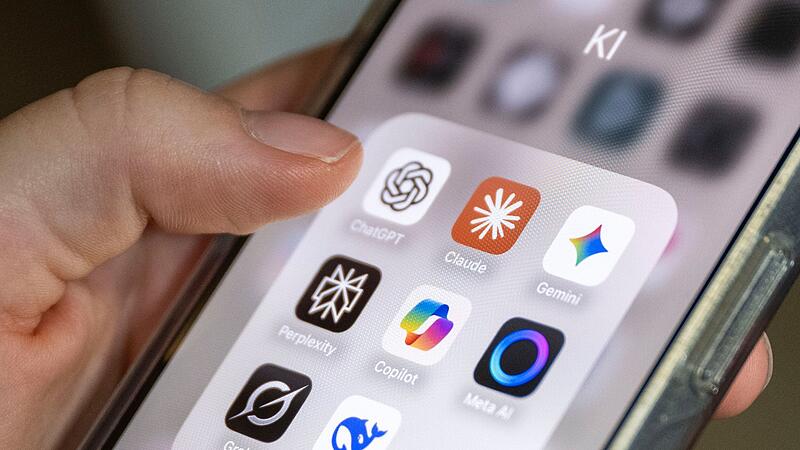 KI-Apps auf einem Smartphone KI-Apps auf einem Smartphone