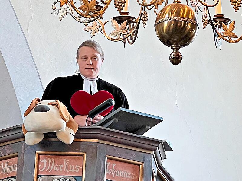 Ver&auml;nderungen sollte man mit Gelassenheit und Herzlichkeit begegnen. Angst vor der Zukunft begleitete Menschen in allen Zeiten, meint Pfarrerin Sonja von Aschen.