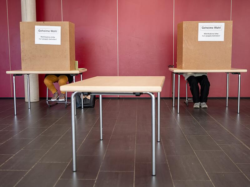 Kommunalwahl in Bayern - Wahllokal