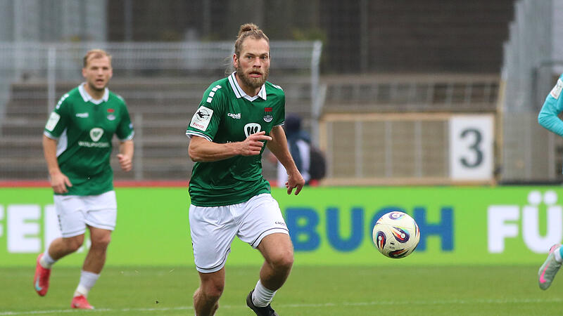 Der geb&uuml;rtige Kronacher Kristian B&ouml;hnlein hat es mit 35 Jahren noch einmal in die 3. Liga geschafft. Und ist aktuell Stammkraft beim FC Schweinfurt 05.