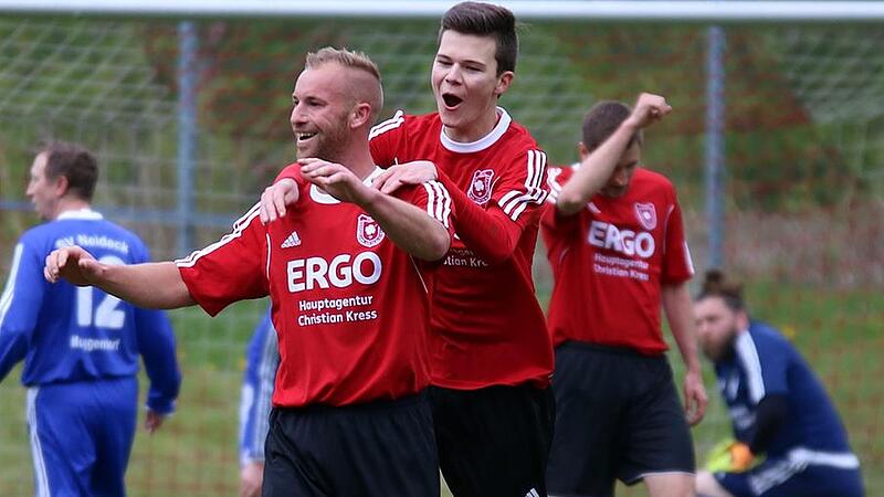 Vom Torj&auml;ger zum Spielleiter und jetzt Interimstrainer: Florian Aign coacht die SpVgg D&uuml;rrbrunn.Forchheim & Fr&auml;nkische Schweiz
