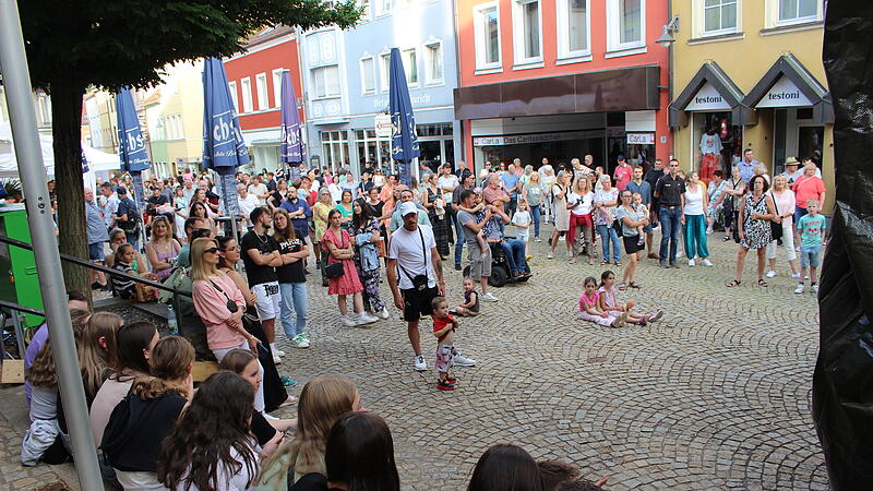 Stadtfest 2024: Eröffnungsabend in Bad Brückenau Stadtfest 2024: Eröffnungsabend in Bad Brückenau