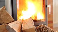 Heizen mit Holz &ndash; egal ob Scheitholz oder Pellets &ndash; erfreut sich immer gr&ouml;&szlig;erer Beliebtheit.Forchheim & Fr&auml;nkische Schweiz