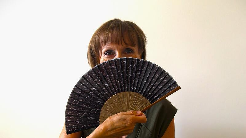 Sabine Weidinger ist F&auml;cher-Liebhaberin.Forchheim & Fr&auml;nkische Schweiz