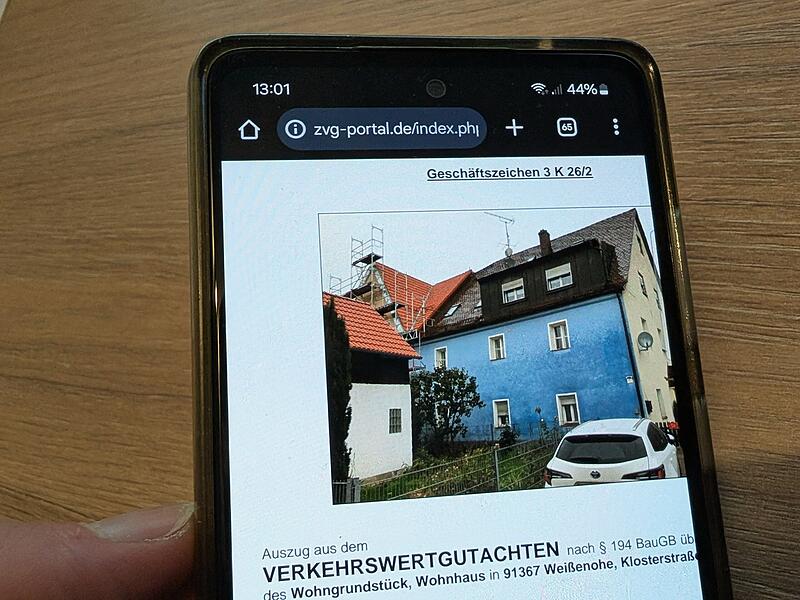 Zwangsversteigerung ForchheimForchheim & Fränkische Schweiz Auffällig ist das Anwesen in der Klosterstraße in Weißenohe.