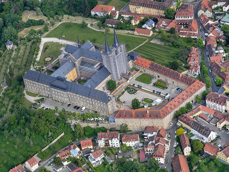 Der Michaelsberg aus der Vogelperspektive.