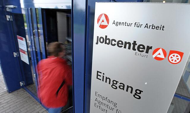 Bürgergeldempfänger, die Termine der Jobcenter nicht wahrnehmen, sollen  stärker sanktioniert werden.