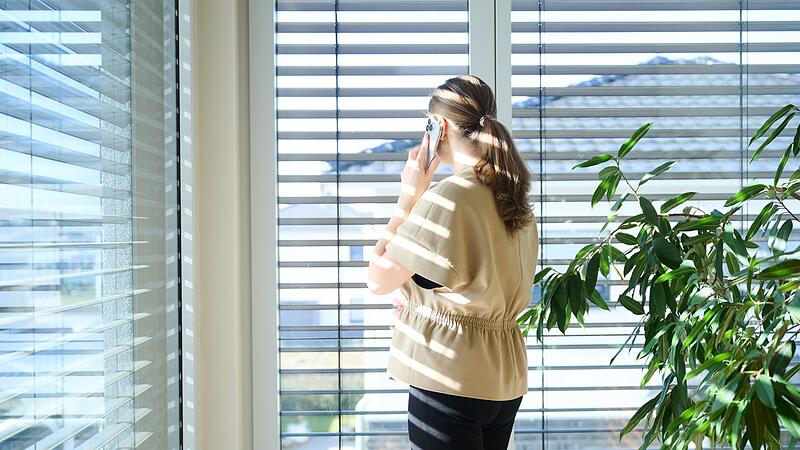 Diensthandy. Diensthandy.