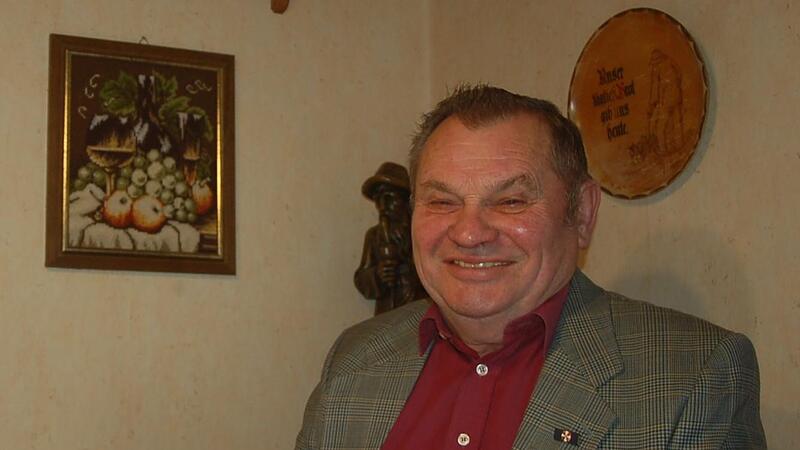 Edwin Arnold, Ehrenkreisbrandrat des Landkreises Coburg im Jahr 2013.