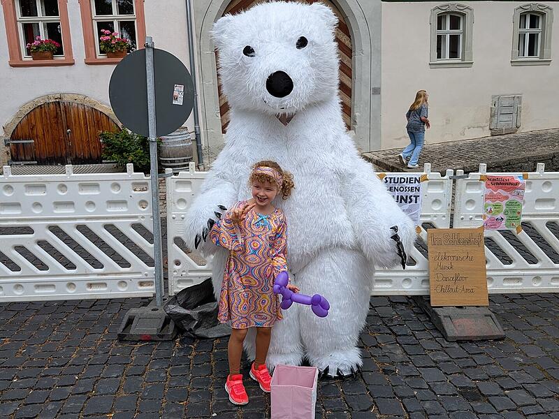 Stadtfest Musik und Märkte in Münnerstadt 2025Stadtfest Musik und Märkte 2025 in Münnerstadt Beim Kinderstadtfest gab es alles, was die Herzen der Kleinen begehrte.