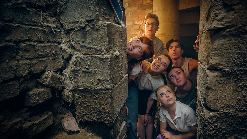 Im vierten Teil von &bdquo;Die Schule der magischen Tiere&ldquo; m&uuml;ssen sich Ida, Helene, Joe und Co. neuen Herausforderungen stellen.