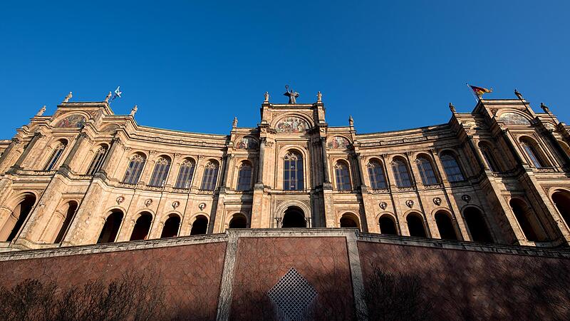 Da wollen sie rein, die Direktkandidaten im Stimmkreis Forchheim. Das Maximilianeum in M&uuml;nchen ist der Sitz des Bayerischen Landtags.Forchheim & Fr&auml;nkische Schweiz