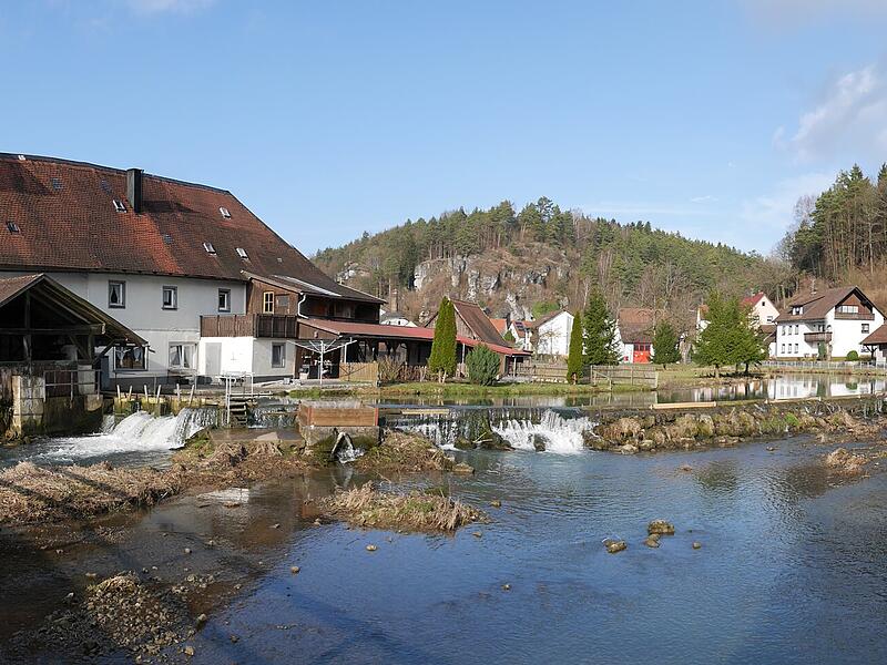 Die Radtour führt unter anderem entlang der Wiesent in Nankendorf.