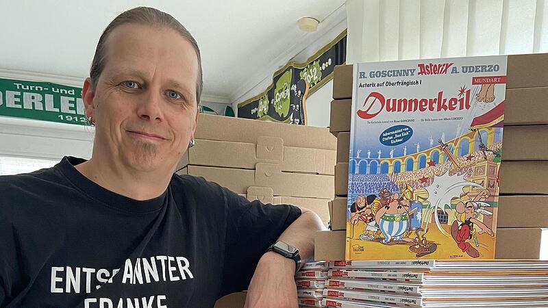 Stolz auf seinen oberfränkischen Asterix: 500 Bände  musste  Stefan Eichner signieren.