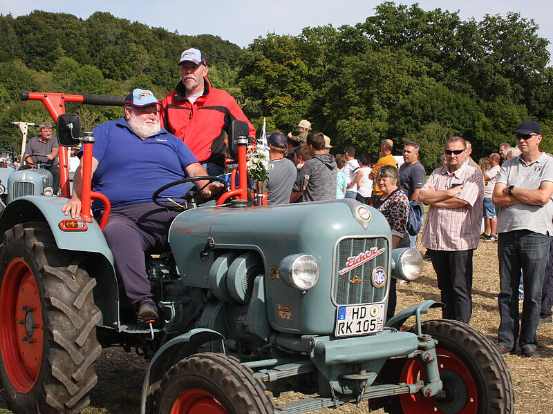 Das inzwischen 10. Eichertreffen der Eicherfreunde in Affalterthal wurde am Wochenende mit einem Besucheransturm von rund 3000 Schaulustigen zu einem wahren Volksfest in dem kleinen Egloffsteiner Ortsteil.