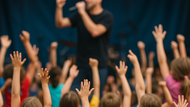 DJ Mick aus Schlüsselau spielt für krebskranke Kinder