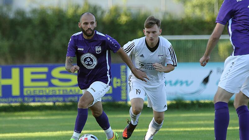 Egzon Babatinca (links) und der ASV Sassanfahrt haben dem SV Ober-/Unterharnsbach am Donnerstag mit 2:1 die erste Niederlage in dieser Kreisliga-Saison zugefügt. Egzon Babatinca (links) und der ASV Sassanfahrt haben dem SV Ober-/Unterharnsbach am Donnerstag mit 2:1 die erste Niederlage in dieser Kreisliga-Saison zugefügt.