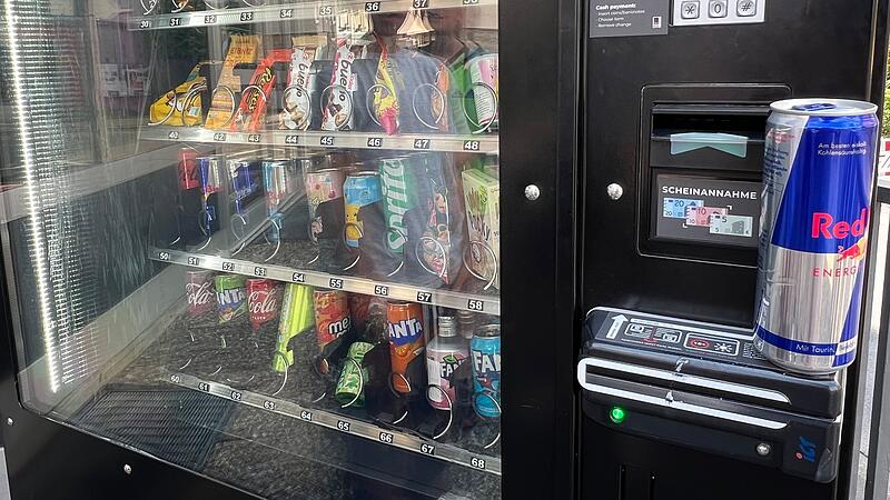 Snack-Automat gegenüber der Realschule Bad Kissingen