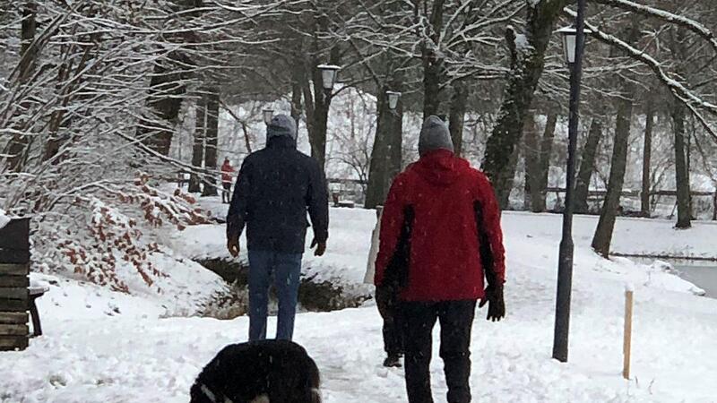 Ein Winterspaziergang macht riesig Spa&szlig; und ist gesund.