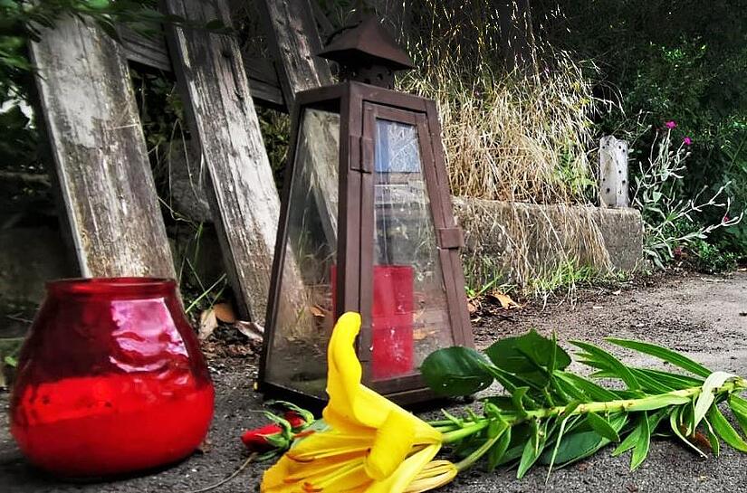 Vor acht Monaten verstarb Hannes Z. an dieser Stelle. Noch heute  haben seine Angeh&ouml;rigen den Verlust nicht verarbeitet.Forchheim & Fr&auml;nkische Schweiz