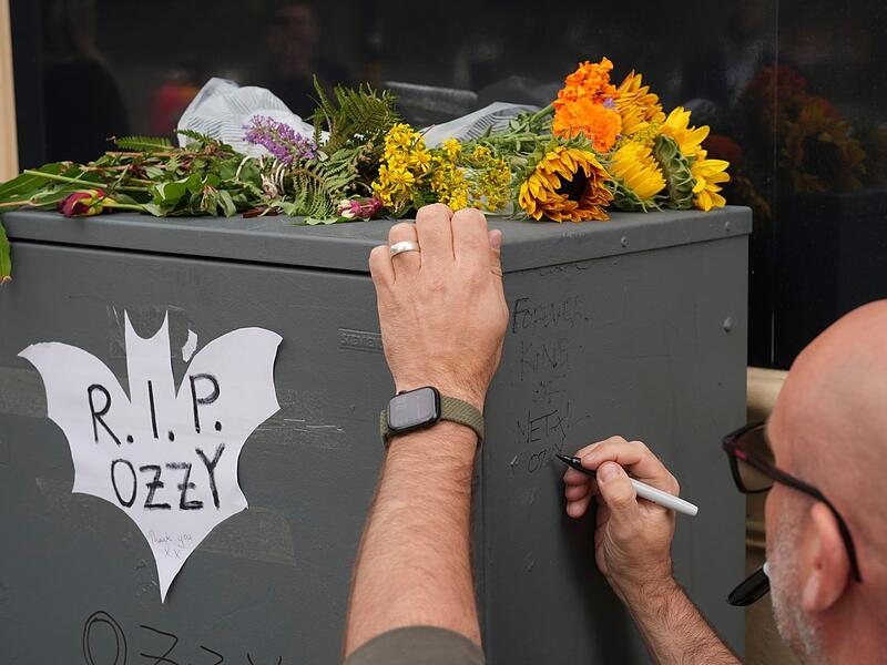 Rocklegende Ozzy Osbourne gestorben - Reaktionen