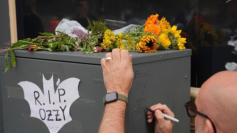 Rocklegende Ozzy Osbourne gestorben - Reaktionen