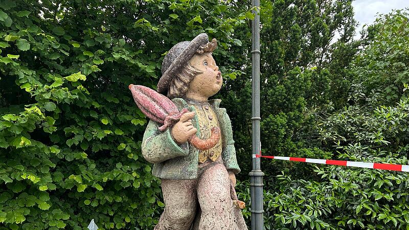 XXL-Hummelfigur in Rödental XXL-Hummelfigur in Rödental