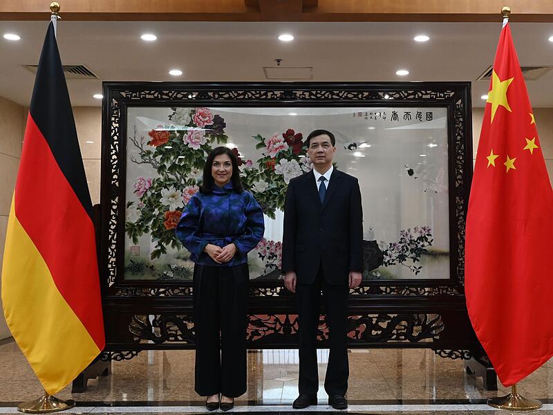 Wirtschaftsministerin Reiche in China