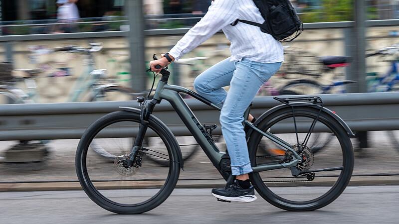 Mit dem Fahrrad zur Arbeit Mit dem Fahrrad zur Arbeit