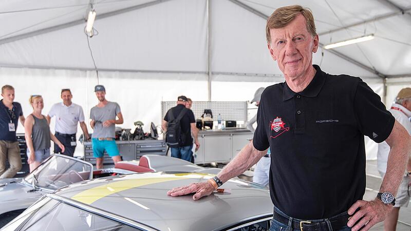 Rallye-Legende Walter Röhrl wird am 2. Juni auf der Messe „Abenteuer & Allrad“ aus seinem Leben erzählen, Fragen beantworten und Autogramme geben. Rallye-Legende Walter Röhrl wird am 2. Juni auf der Messe „Abenteuer & Allrad“ aus seinem Leben erzählen, Fragen beantworten und Autogramme geben.