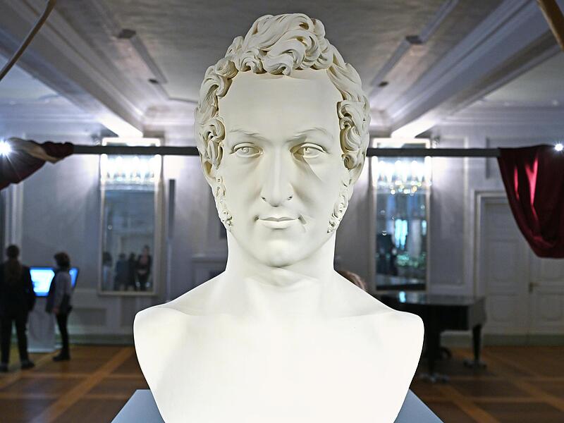 In der Ausstellung in Gotha ist auch diese Portraitb&uuml;ste von Herzgo Ernst I. von Sachsen-Coburg und Gotha zu sehen.