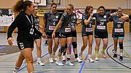 Mona Sokol (links) ist Trainerin und Spielerin des HC Forchheim.Forchheim & Fr&auml;nkische Schweiz