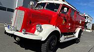 Der Blaulicht-Oldtimer, den sie liebevoll „Schätzla“ nennen, ist der ganze Stolz der Herzogenauracher Feuerwehrleute.