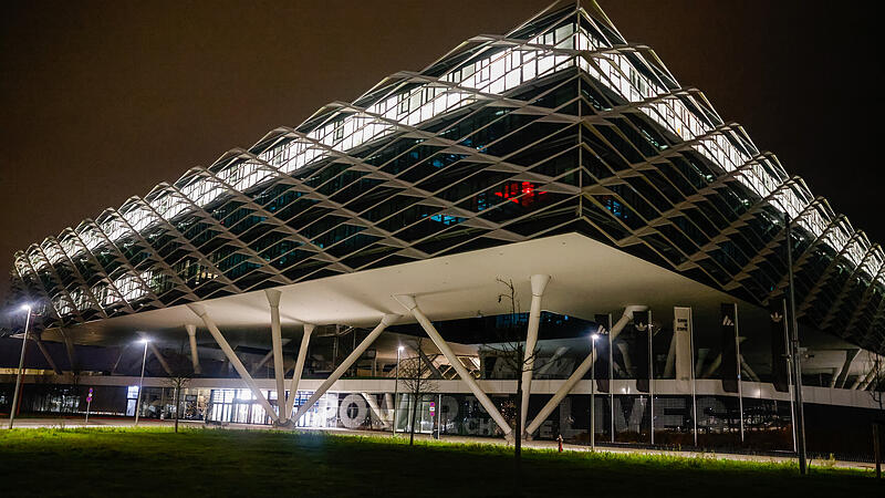 Der Zoll hat die Adidas-Zentrale in Herzogenaurach durchsucht.