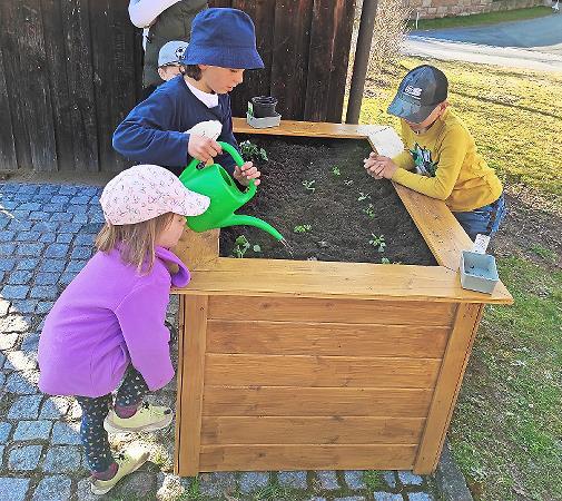 Hochbeet für die Kinder
